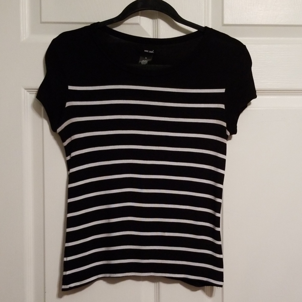 ⛲Wet Seal Top